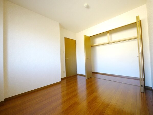 トゥジュール・ヴェールの物件内観写真